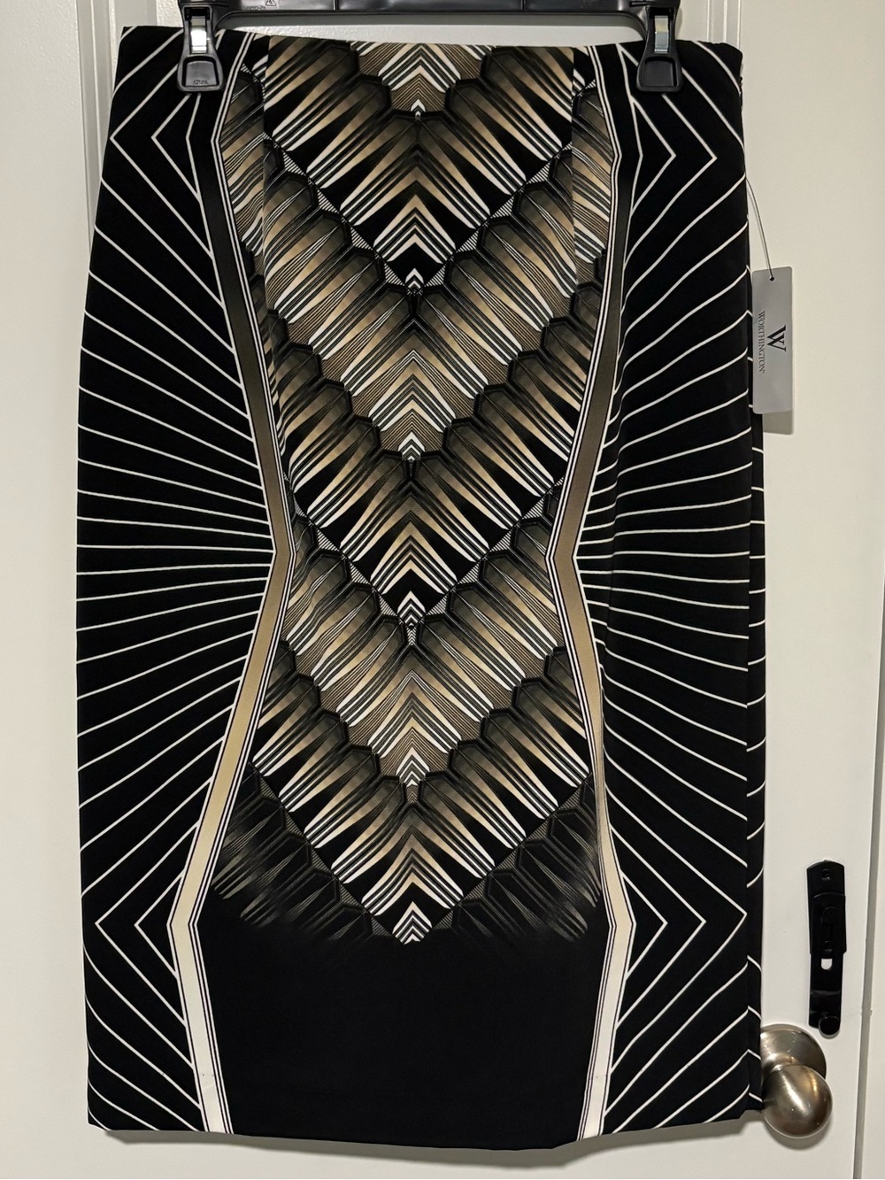 Worthington Black Cream Geometric Pencil Skirt Size 8 NWT